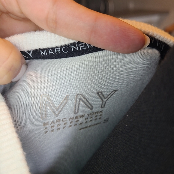 Sweater - Picture 2 of 5